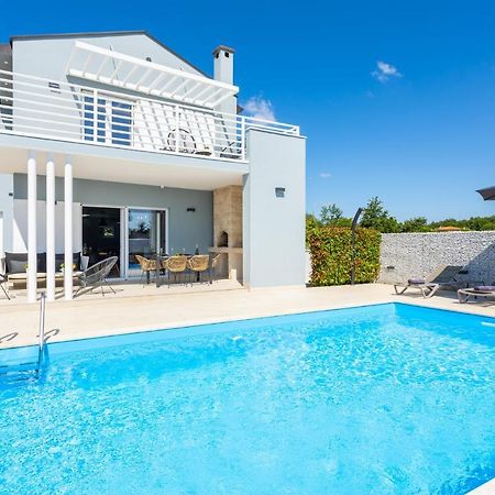 Villa Ovis Peresiji Kültér fotó