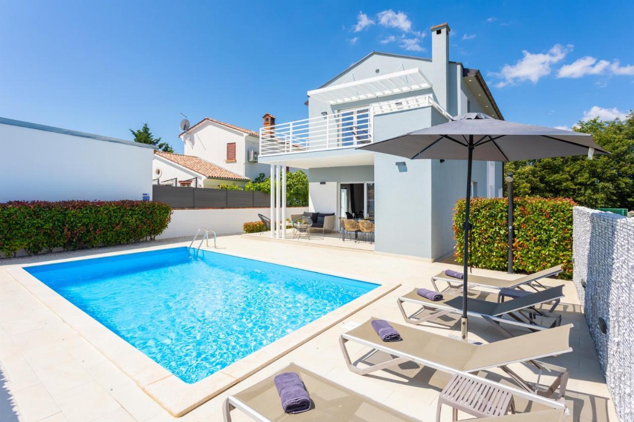 Villa Ovis Peresiji Kültér fotó